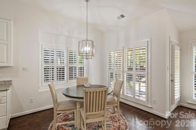 7035 Walton Heath Lane, Charlotte, NC 28277