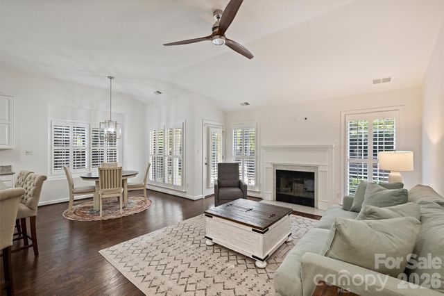 7035 Walton Heath Lane, Charlotte, NC 28277