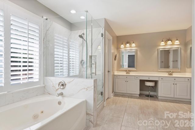 7035 Walton Heath Lane, Charlotte, NC 28277