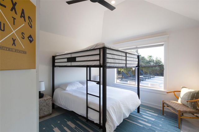 171 Hart LN, Dripping Springs, TX 78620