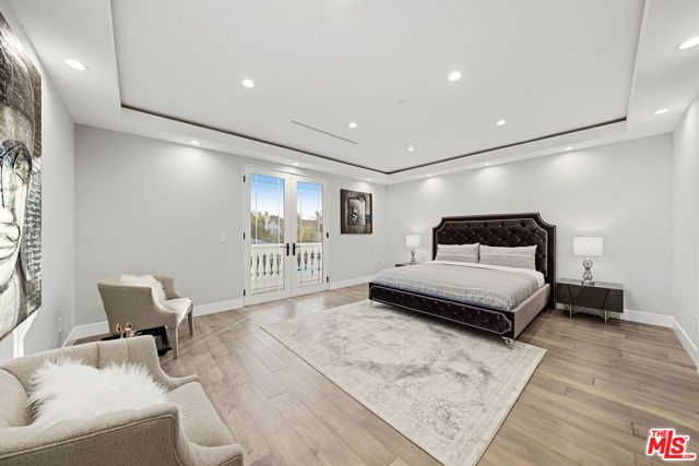 14817 Otsego Street, Sherman Oaks, CA 91403
