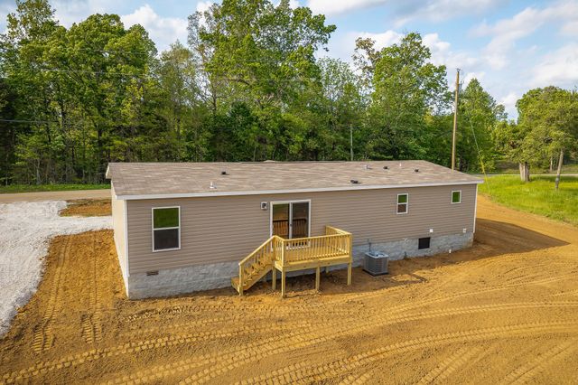 1791 Indian Mound Rd, Sparta, TN 38583