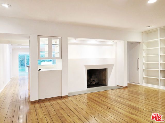 4031 Hollyline Avenue, Sherman Oaks, CA 91423