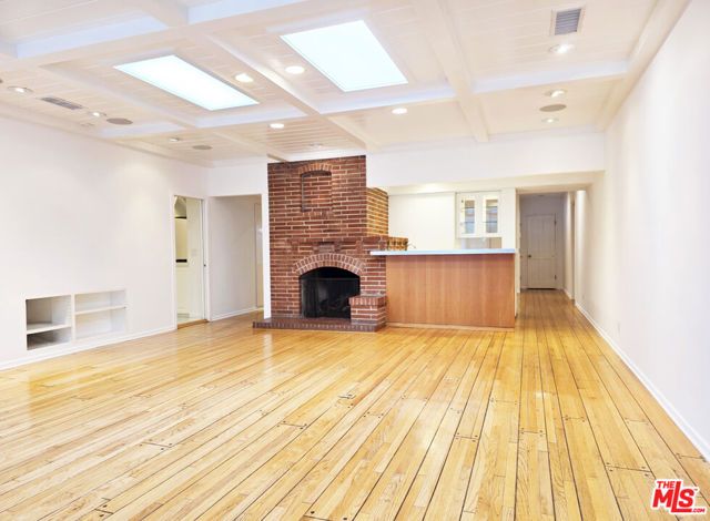 4031 Hollyline Avenue, Sherman Oaks, CA 91423