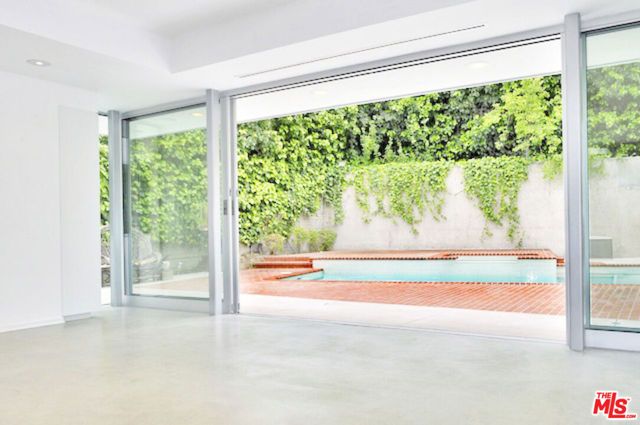 4031 Hollyline Avenue, Sherman Oaks, CA 91423