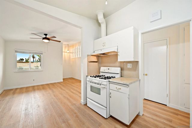 927 Gray, El Cajon, CA 92020