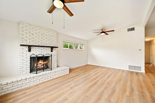 927 Gray, El Cajon, CA 92020