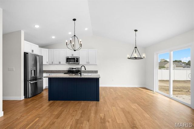 3440 Navajo Trail, Shiloh, IL 62221