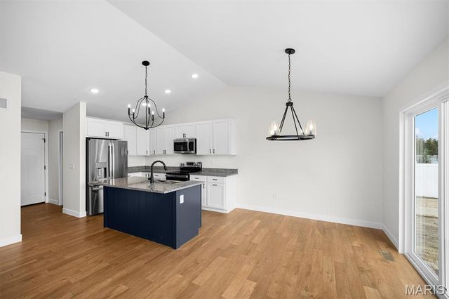 3440 Navajo Trail, Shiloh, IL 62221