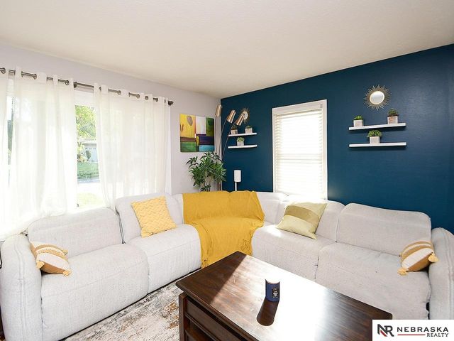 8129 Barbara Street, Omaha, NE 68124