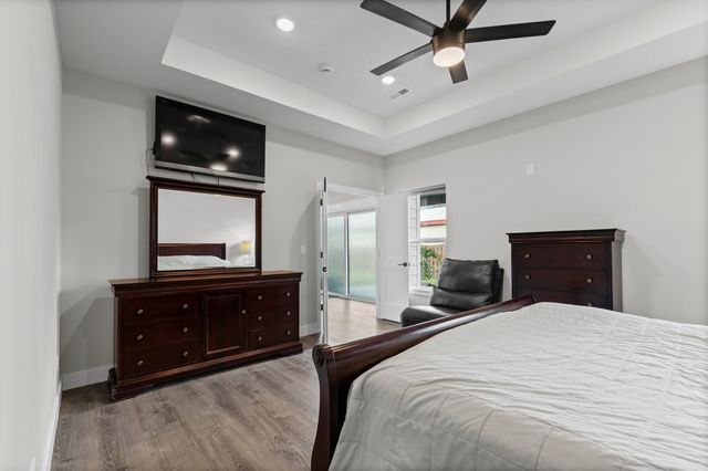 107 LISA CT, Hallsville, MO 65255