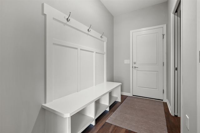 4030 Hollow Wood Dr, Portage, MI 49024