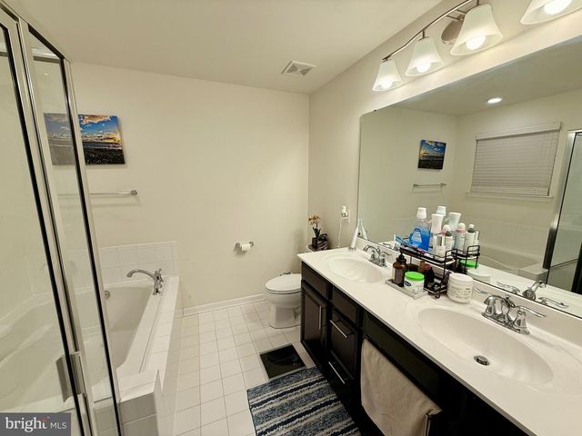 1168 LYNCH CIR, Warminster, PA 18974