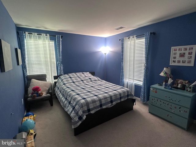 1168 LYNCH CIR, Warminster, PA 18974