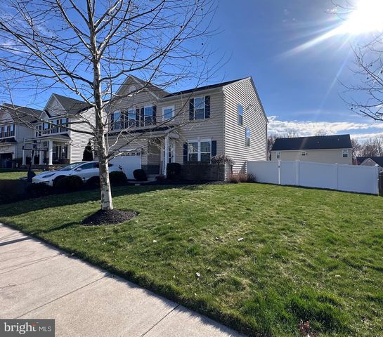 1168 LYNCH CIR, Warminster, PA 18974