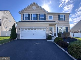 1168 LYNCH CIR, Warminster, PA 18974