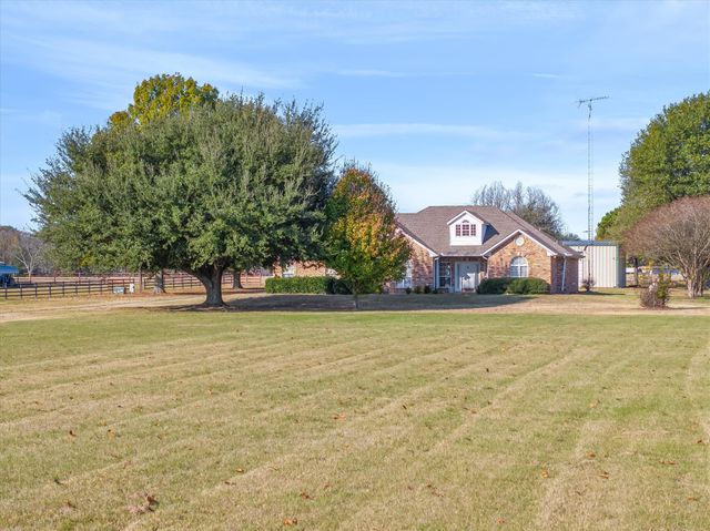 4288 Fm 1652, Grand Saline, TX 75140