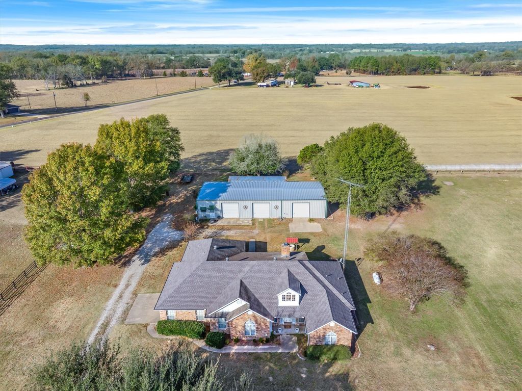 4288 Fm 1652, Grand Saline, TX 75140