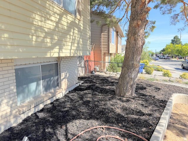 5462 S 5425 W, Kearns, UT 84118