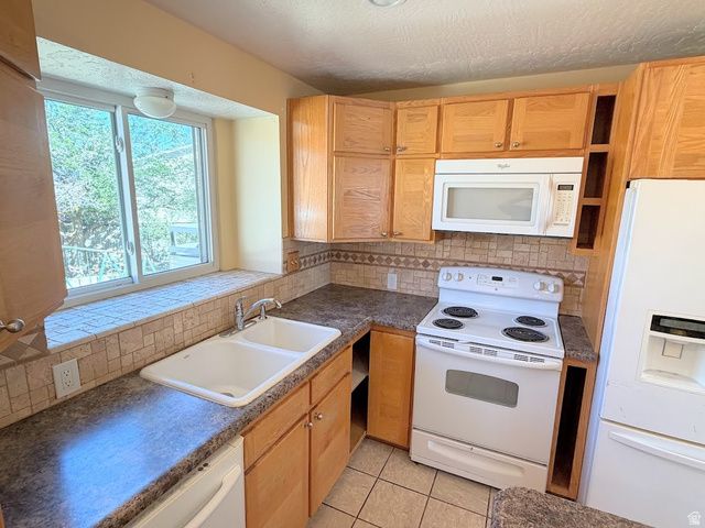 5462 S 5425 W, Kearns, UT 84118