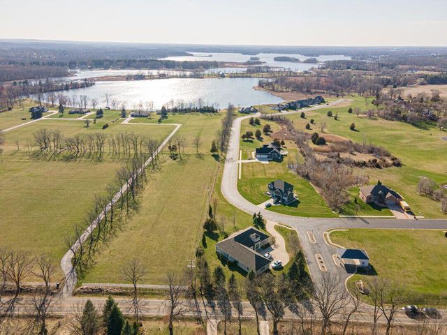 46 Coronado Drive, Jackson, MI 49201