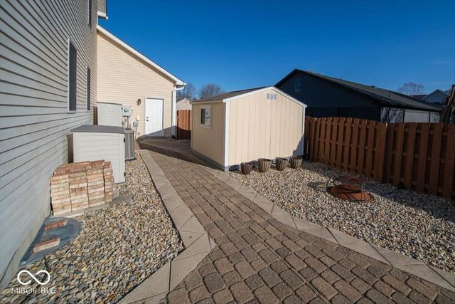 1142 Brookside Drive, Lebanon, IN 46052