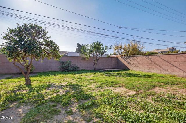 236 E Poplar Street, Oxnard, CA 93033