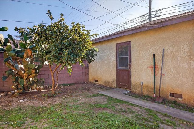 236 E Poplar Street, Oxnard, CA 93033