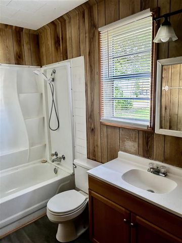 620 W Carlton Street, Sulphur, LA 70663