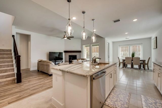 821 Reynolds Drive, Fate, TX 75087