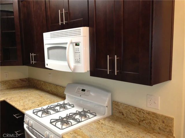 723 E 3rd Street 11, Long Beach, CA 90802