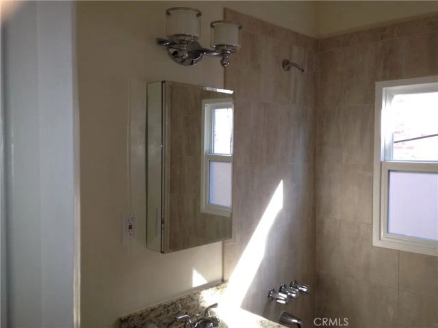 723 E 3rd Street 11, Long Beach, CA 90802