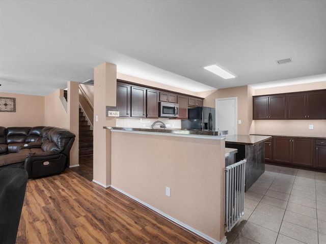 7914 Cypress Edge Drive, Cypress, TX 77433