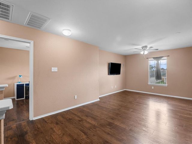7914 Cypress Edge Drive, Cypress, TX 77433