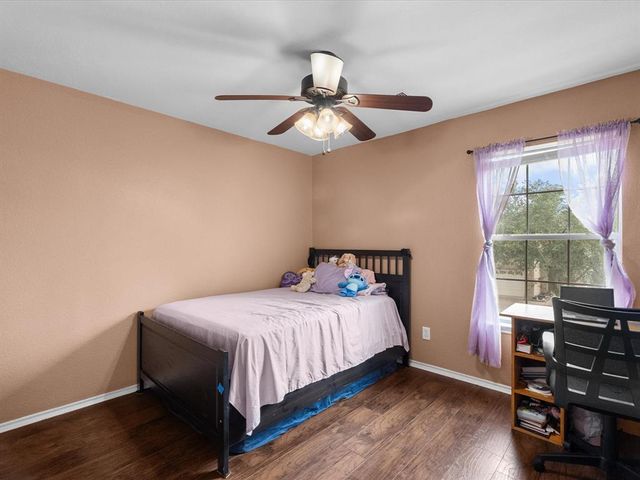 7914 Cypress Edge Drive, Cypress, TX 77433