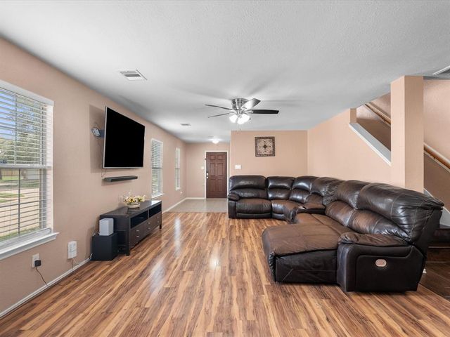 7914 Cypress Edge Drive, Cypress, TX 77433