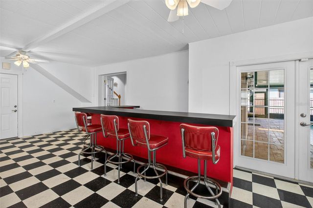 4728 13TH AVENUE N, St Petersburg, FL 33713