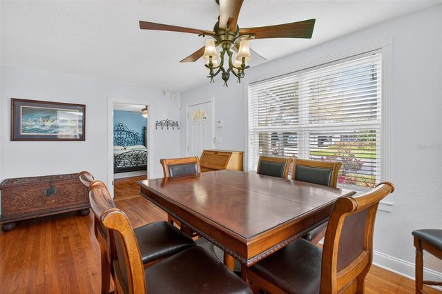 4728 13TH AVENUE N, St Petersburg, FL 33713