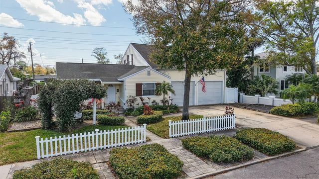 4728 13TH AVENUE N, St Petersburg, FL 33713