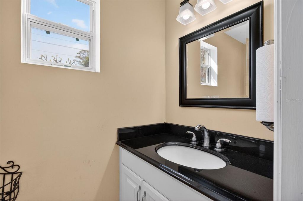 Image 35 of property listing at 4728 13TH AVENUE N, St Petersburg, FL 33713