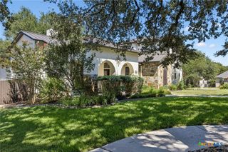 406 Marsh Oval, New Braunfels, TX 78130