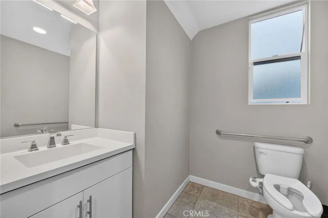 821 Brickyard, Costa Mesa, CA 92627