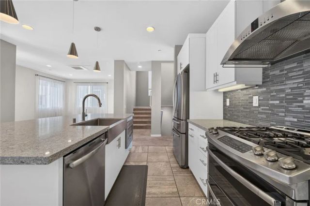 821 Brickyard, Costa Mesa, CA 92627