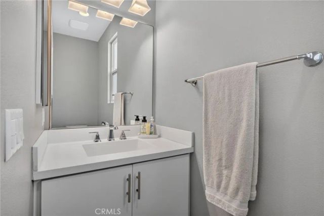 821 Brickyard, Costa Mesa, CA 92627
