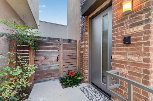 821 Brickyard, Costa Mesa, CA 92627