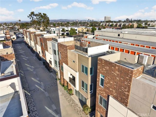 821 Brickyard, Costa Mesa, CA 92627