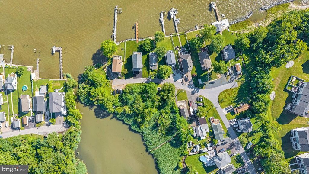 7607 CHESAPEAKE, Edgemere, MD 21219
