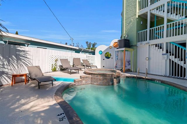 5322 CALLE DE LA SIESTA, Sarasota, FL 34242
