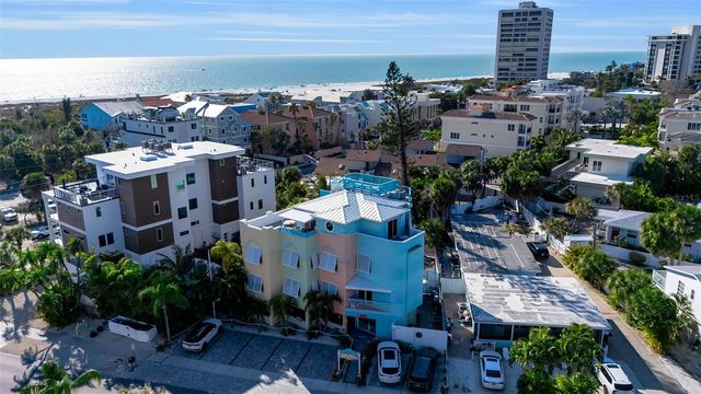 5322 CALLE DE LA SIESTA, Sarasota, FL 34242