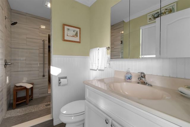 5322 CALLE DE LA SIESTA, Sarasota, FL 34242